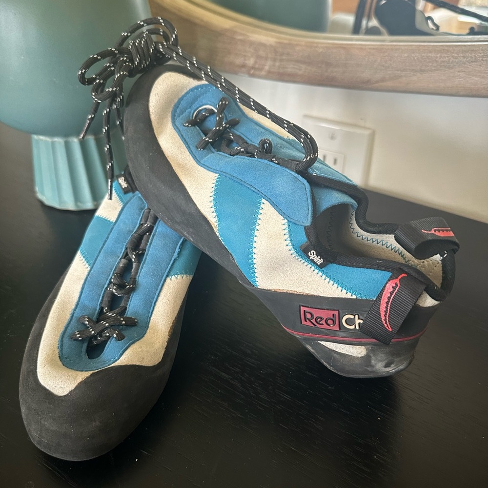 Climbing shoes